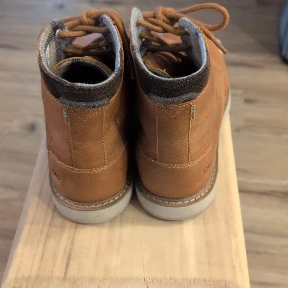 Toms - Hillside Leather Boot - Picture 5 of 7